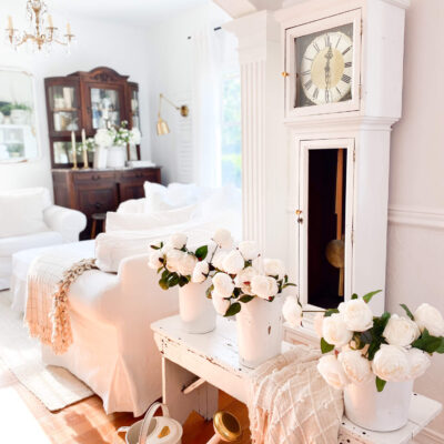 How to Style a Small Front Entry in 3 Easy Steps