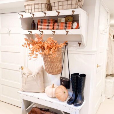 Simple Fall Entryway Decor with Vintage Finds