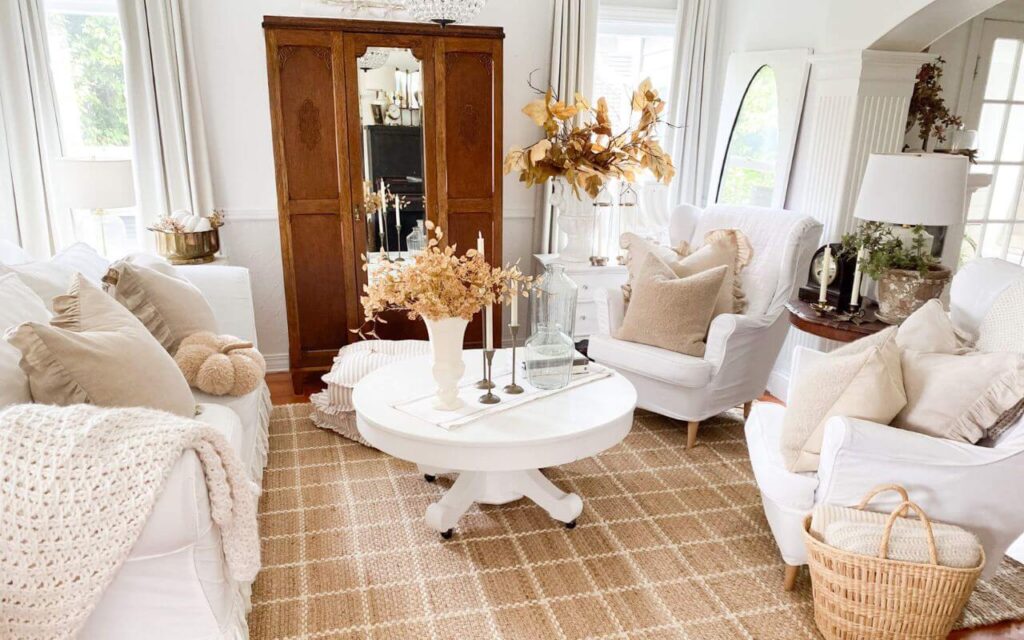How to decorate with jute rugs for any season.